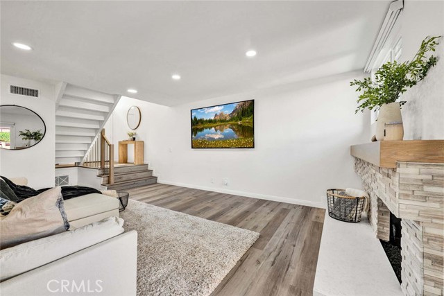 Detail Gallery Image 7 of 53 For 6512 E Camino Vista #6,  Anaheim Hills,  CA 92807 - 3 Beds | 2 Baths