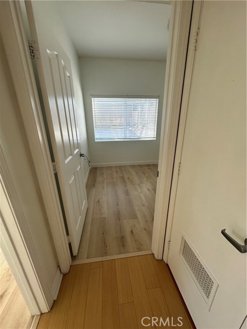 Detail Gallery Image 27 of 31 For 17888 Alburtis #B112,  Artesia,  CA 90701 - 2 Beds | 2 Baths