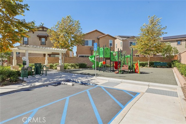 5422 Luna Way, Bonsall CA: https://media.crmls.org/medias/a0d3facc-8263-469f-aed1-a8d196f37684.jpg