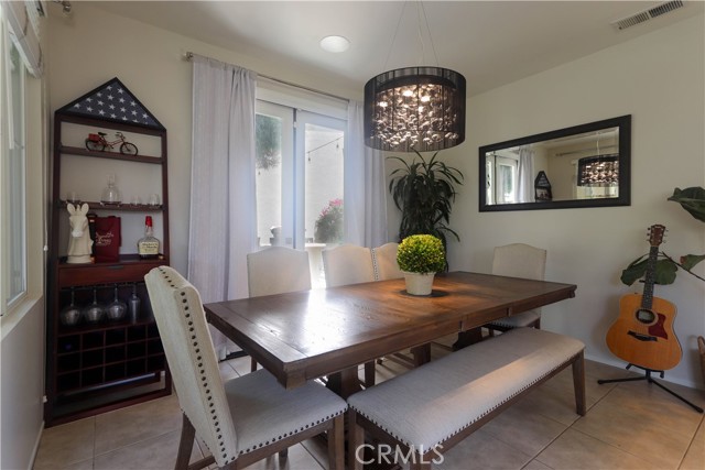 Detail Gallery Image 4 of 46 For 142 Main Street, Ladera Ranch,  CA 92694 - 4 Beds | 2/1 Baths