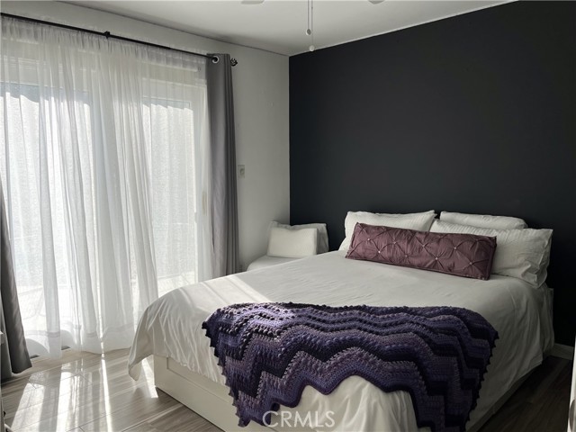 Detail Gallery Image 11 of 19 For 20800 Clark St, Woodland Hills,  CA 91367 - 4 Beds | 2 Baths