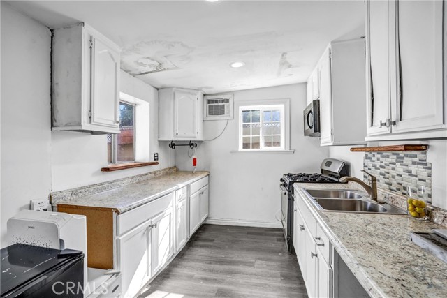 Detail Gallery Image 36 of 48 For 4539 Maine, Baldwin Park,  CA 91706 - 7 Beds | 4 Baths