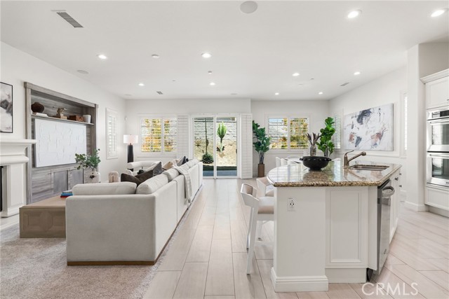 3913 Congressional Court, Yorba Linda CA: https://media.crmls.org/medias/a0d7a823-bf15-4e27-84bf-8b1dff265256.jpg