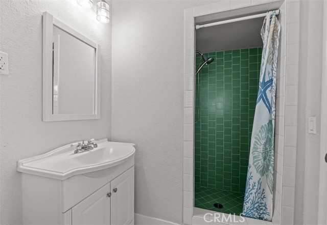 Detail Gallery Image 24 of 40 For 944 Butte St, Claremont,  CA 91711 - 3 Beds | 2 Baths