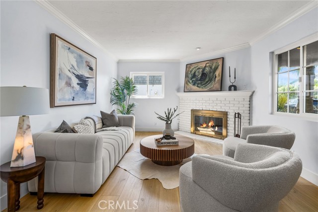 Detail Gallery Image 1 of 1 For 700 1/2 Jasmine Ave, Corona Del Mar,  CA 92625 - 2 Beds | 1 Baths