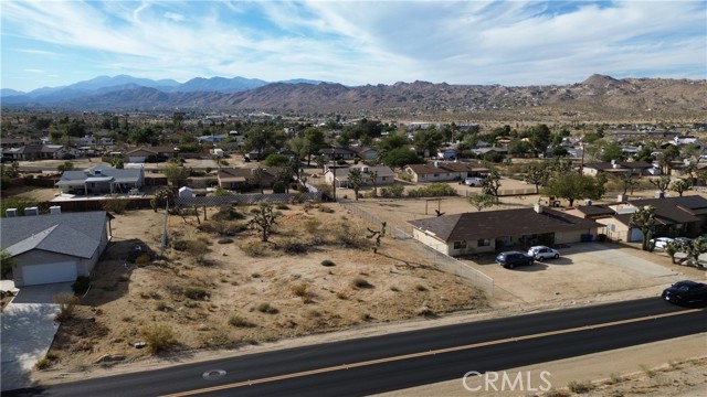 Detail Gallery Image 14 of 18 For 7022 Avalon Ave, Yucca Valley,  CA 92284 - – Beds | – Baths