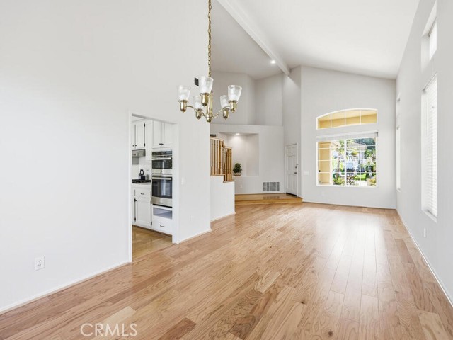 Detail Gallery Image 8 of 58 For 18 Hawk Hill, Mission Viejo,  CA 92692 - 4 Beds | 3 Baths