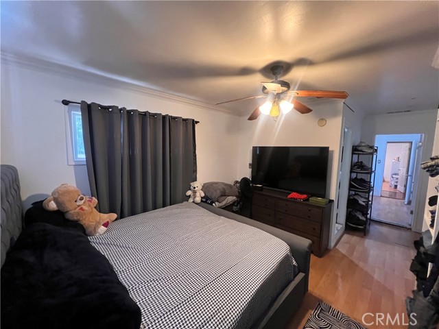 Detail Gallery Image 17 of 18 For 1918 W Piru St, Compton,  CA 90222 - 4 Beds | 2 Baths