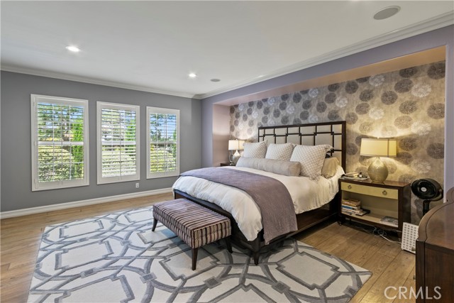 Detail Gallery Image 22 of 54 For 23 Boardwalk, Newport Beach,  CA 92660 - 6 Beds | 4/2 Baths
