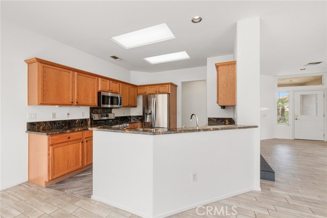 Detail Gallery Image 14 of 70 For 37388 Medjool, Palm Desert,  CA 92211 - 3 Beds | 3 Baths