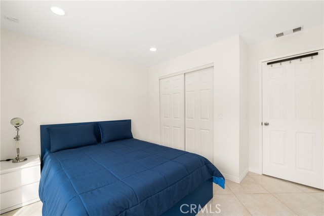 Image 23 of 54 For 20761 Mission Ln