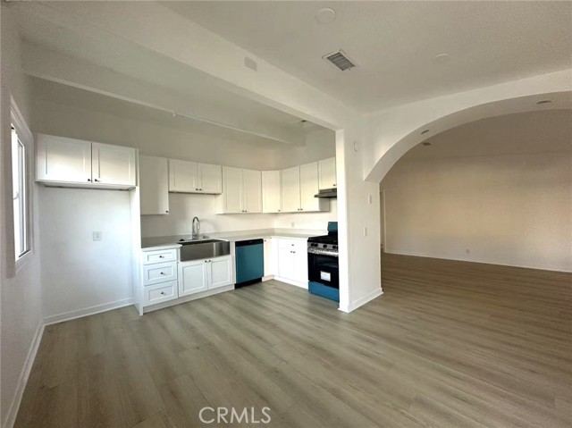 Front Image Thumbnail for CRCV25269500