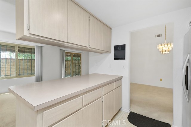 2797 Persimmon Place, Riverside CA: https://media.crmls.org/medias/a0df03af-f8a8-4a56-9e38-6a5606ee81ee.jpg