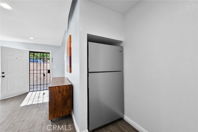 Detail Gallery Image 5 of 28 For 2020 W 23rd St #18,  Long Beach,  CA 90810 - 4 Beds | 2 Baths