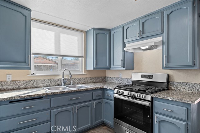 Detail Gallery Image 12 of 30 For 9952 Catawba, Fontana,  CA 92335 - 3 Beds | 2 Baths