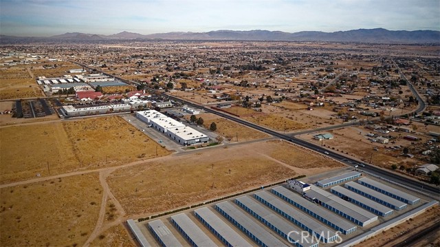 0 I ave, Hesperia CA: https://media.crmls.org/medias/a0e33f6c-e3b7-43b2-aa46-0b00c39014f4.jpg