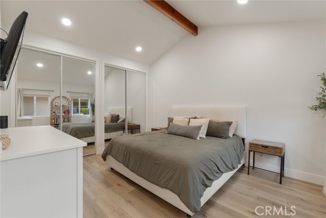 Detail Gallery Image 13 of 28 For 2901 Royal Palm Dr, Costa Mesa,  CA 92626 - 4 Beds | 2 Baths