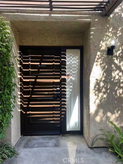 Detail Gallery Image 26 of 26 For 239 Linwood Ave #E,  Monrovia,  CA 91006 - 3 Beds | 3 Baths