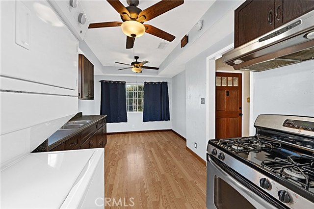 Detail Gallery Image 37 of 43 For 3967 Berryman Ave, Los Angeles,  CA 90066 - 2 Beds | 1 Baths