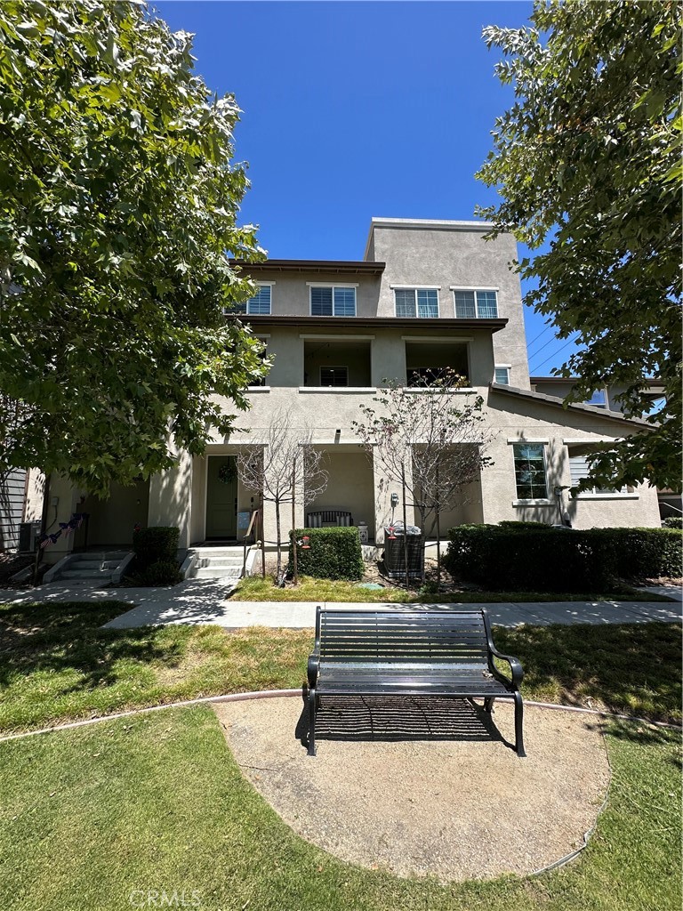 1060 Newberry Lane