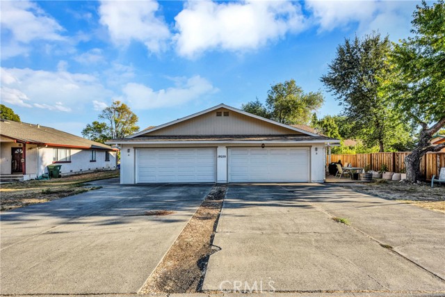 Detail Gallery Image 11 of 15 For 19270 Mountain Meadow South, Hidden Valley Lake,  CA 95467 - 6 Beds | 4 Baths