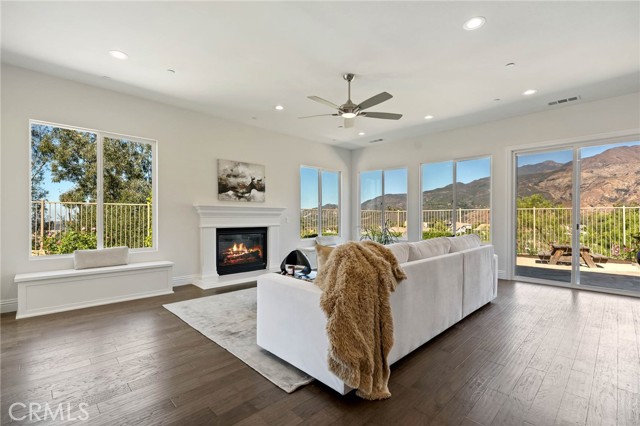 Image 2 of 70 For 21405 Vista Drive