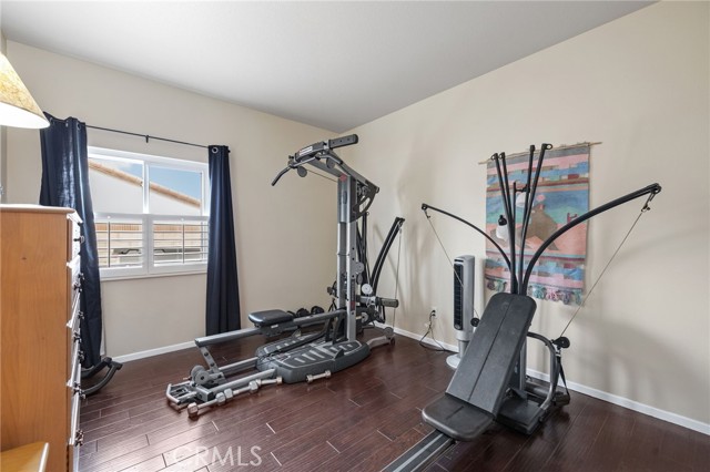 5614 Regent Hill W Terrace, Palmdale CA: https://media.crmls.org/medias/a0e56203-2a1a-4461-95e2-15eb3e71b47d.jpg