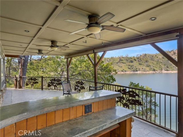 Detail Gallery Image 16 of 75 For 27459 Sky Harbour, Friant,  CA 93626 - 5 Beds | 2/1 Baths