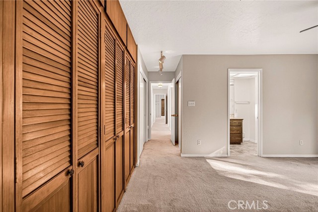 Detail Gallery Image 10 of 28 For 142 Honey Run Rd, Chico,  CA 95928 - 3 Beds | 2 Baths
