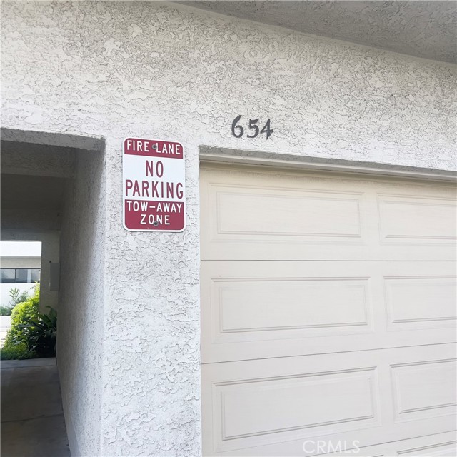 Detail Gallery Image 6 of 14 For 654 Park Shadow Ct, Baldwin Park,  CA 91706 - 2 Beds | 2 Baths