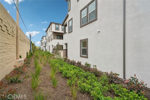 1553 Stratus Drive, Pomona CA: https://media.crmls.org/medias/a0e69d2a-a606-49cb-861c-15b6d8c34850.jpg