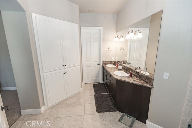 Detail Gallery Image 37 of 65 For 3357 Buckingham, Clovis,  CA 93619 - 4 Beds | 2 Baths