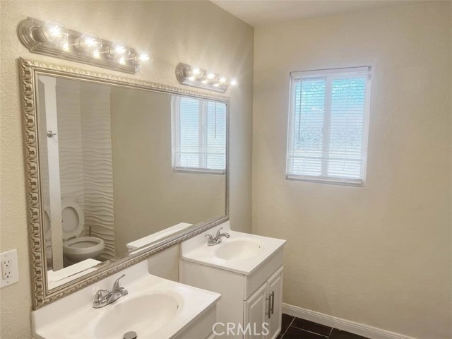 Detail Gallery Image 13 of 19 For 907 N Clifford Ave, Rialto,  CA 92376 - 3 Beds | 2 Baths