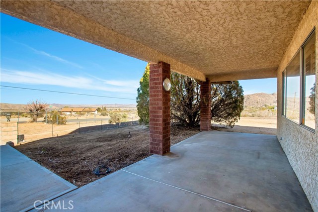 Detail Gallery Image 5 of 40 For 61415 Alta Loma Dr, Joshua Tree,  CA 92252 - 3 Beds | 3 Baths