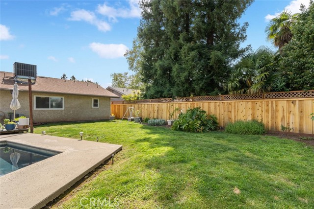 Detail Gallery Image 32 of 39 For 929 Christi Ln, Chico,  CA 95973 - 3 Beds | 2 Baths