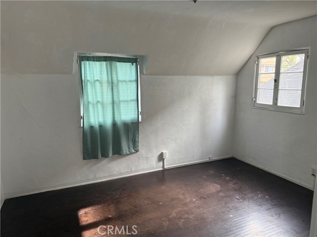 Detail Gallery Image 24 of 32 For 1437 Greenfield Ave, Los Angeles,  CA 90025 - – Beds | – Baths