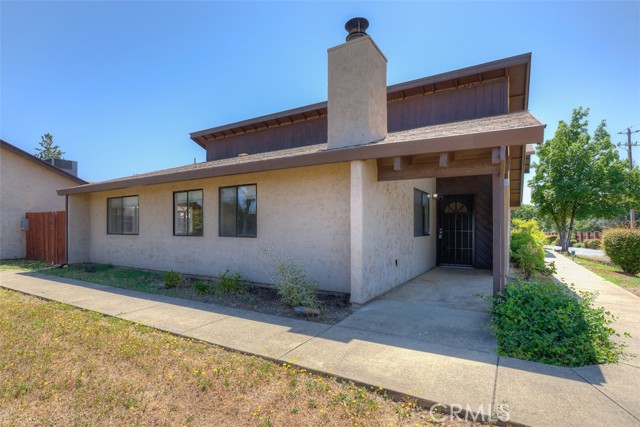 90 Segura Drive, Oroville CA: https://media.crmls.org/medias/a0eb8ed3-2c70-4f6a-8708-7785fcb7e3da.jpg