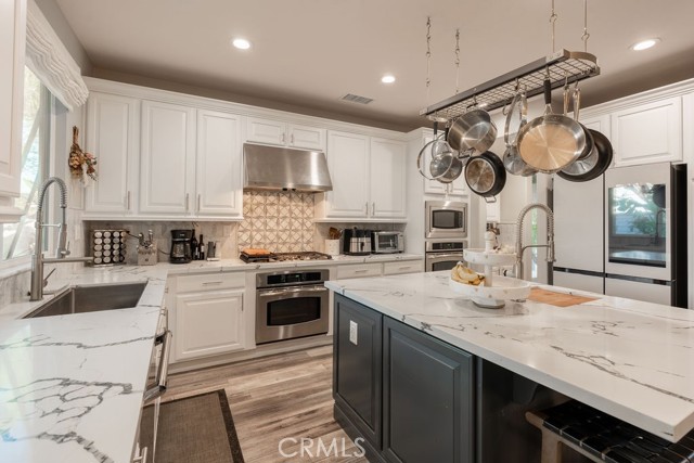 42518 Monahan Place, Murrieta CA: https://media.crmls.org/medias/a0ec1025-4794-4397-9033-179c2b179643.jpg