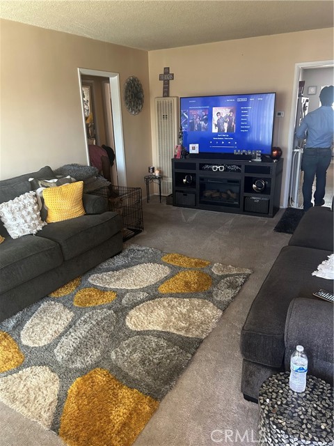 12532 Cranbrook Avenue, Hawthorne CA: https://media.crmls.org/medias/a0ec191d-a43e-41c2-a729-2dba77cc1cc4.jpg