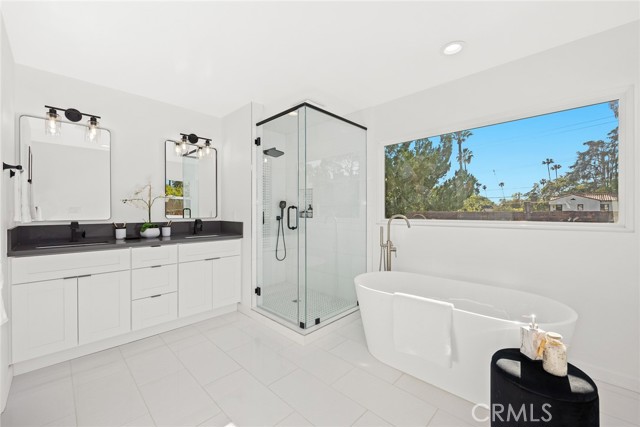 Detail Gallery Image 21 of 36 For 1435 N Chester Ave, Pasadena,  CA 91104 - 4 Beds | 4/1 Baths