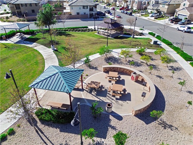 Detail Gallery Image 56 of 64 For 16276 Valley Oak Ln, Fontana,  CA 92336 - 3 Beds | 2/1 Baths