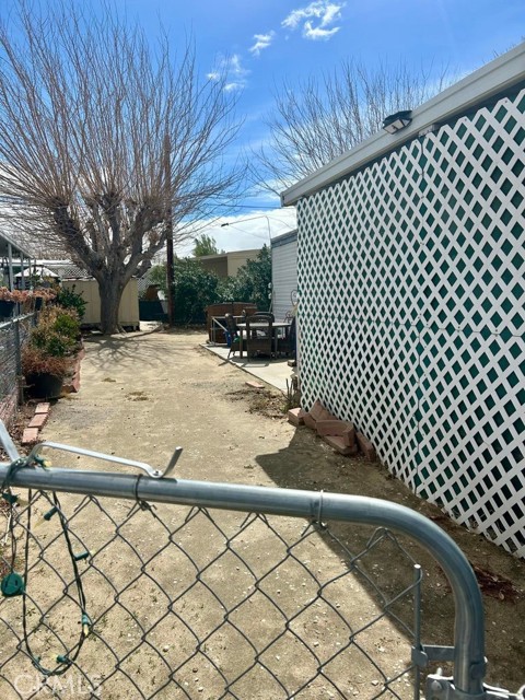 Detail Gallery Image 16 of 16 For 37311 47th St #204,  Palmdale,  CA 93552 - 2 Beds | 1 Baths