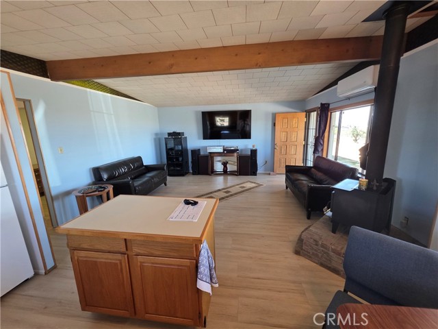 Detail Gallery Image 7 of 34 For 5566 Oleta, Landers,  CA 92285 - 2 Beds | 1 Baths