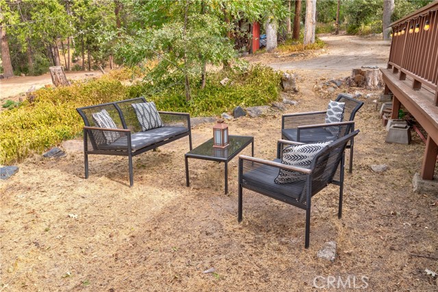 Detail Gallery Image 28 of 31 For 44800 Mountain Meadow Road, Oakhurst,  CA 93644 - 2 Beds | 1 Baths