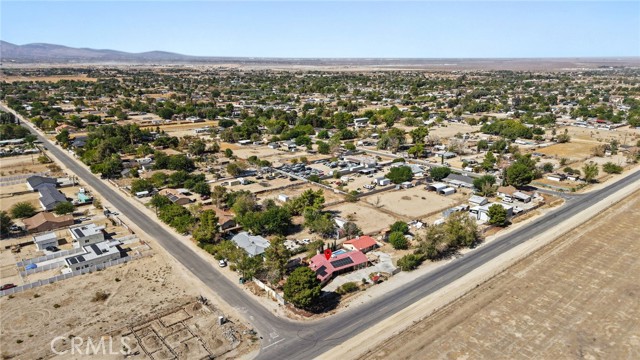 Detail Gallery Image 6 of 67 For 9555 E Avenue T14, Littlerock,  CA 93543 - 4 Beds | 3 Baths