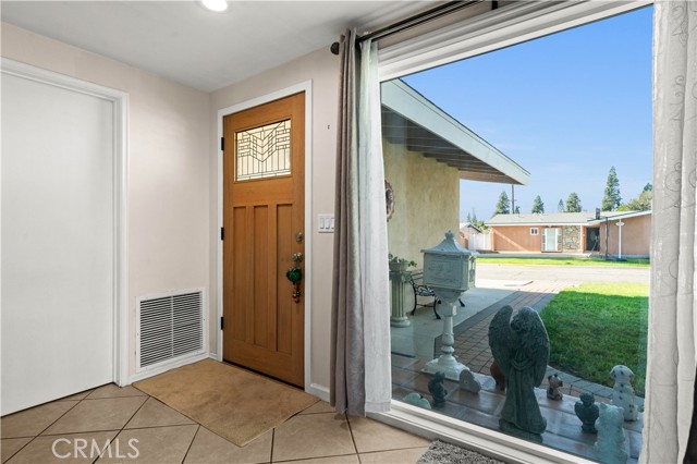 Detail Gallery Image 3 of 34 For 14216 Neargrove Rd, La Mirada,  CA 90638 - 3 Beds | 2 Baths