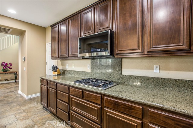 Detail Gallery Image 9 of 39 For 36853 Bay Hill Dr, Beaumont,  CA 92223 - 3 Beds | 2/1 Baths