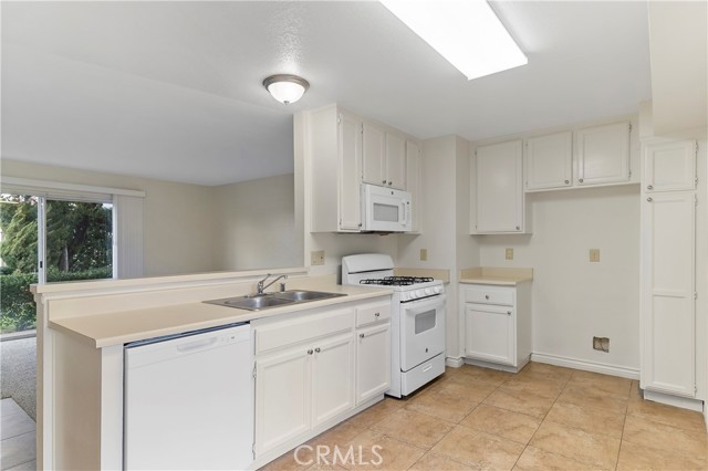 Detail Gallery Image 10 of 26 For 1365 Crafton Ave #1070,  Mentone,  CA 92359 - 1 Beds | 1 Baths