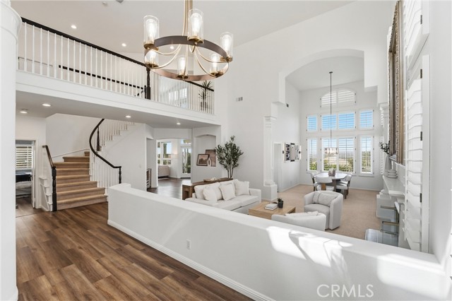 Detail Gallery Image 5 of 56 For 21581 Hummingbird, Rancho Santa Margarita,  CA 92679 - 5 Beds | 3/1 Baths