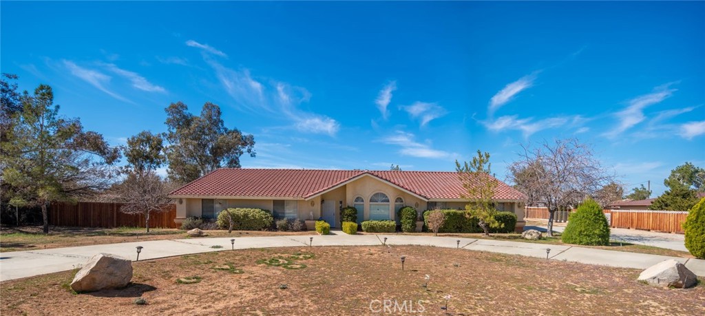 20521 Tonawanda Road, Apple Valley, CA 92307
